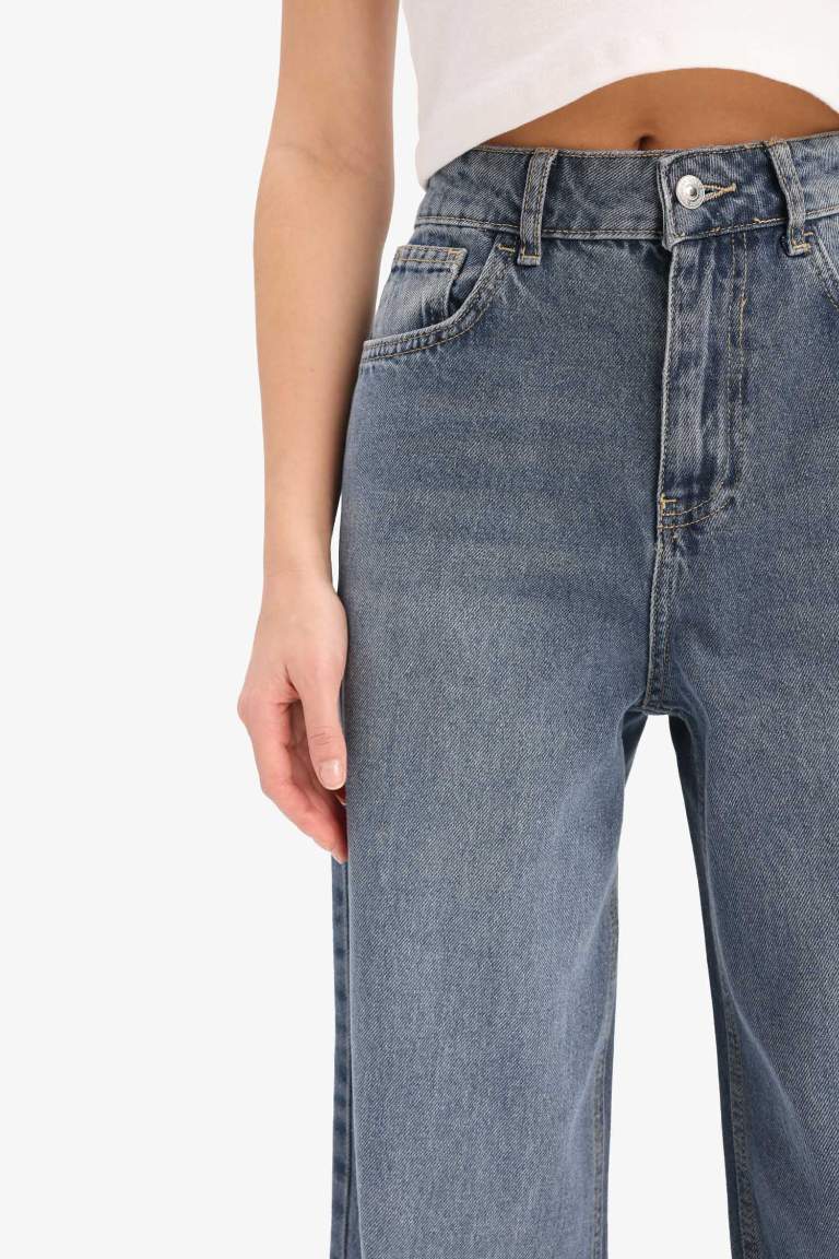 Wide Leg High Waist Long Washed Jeans