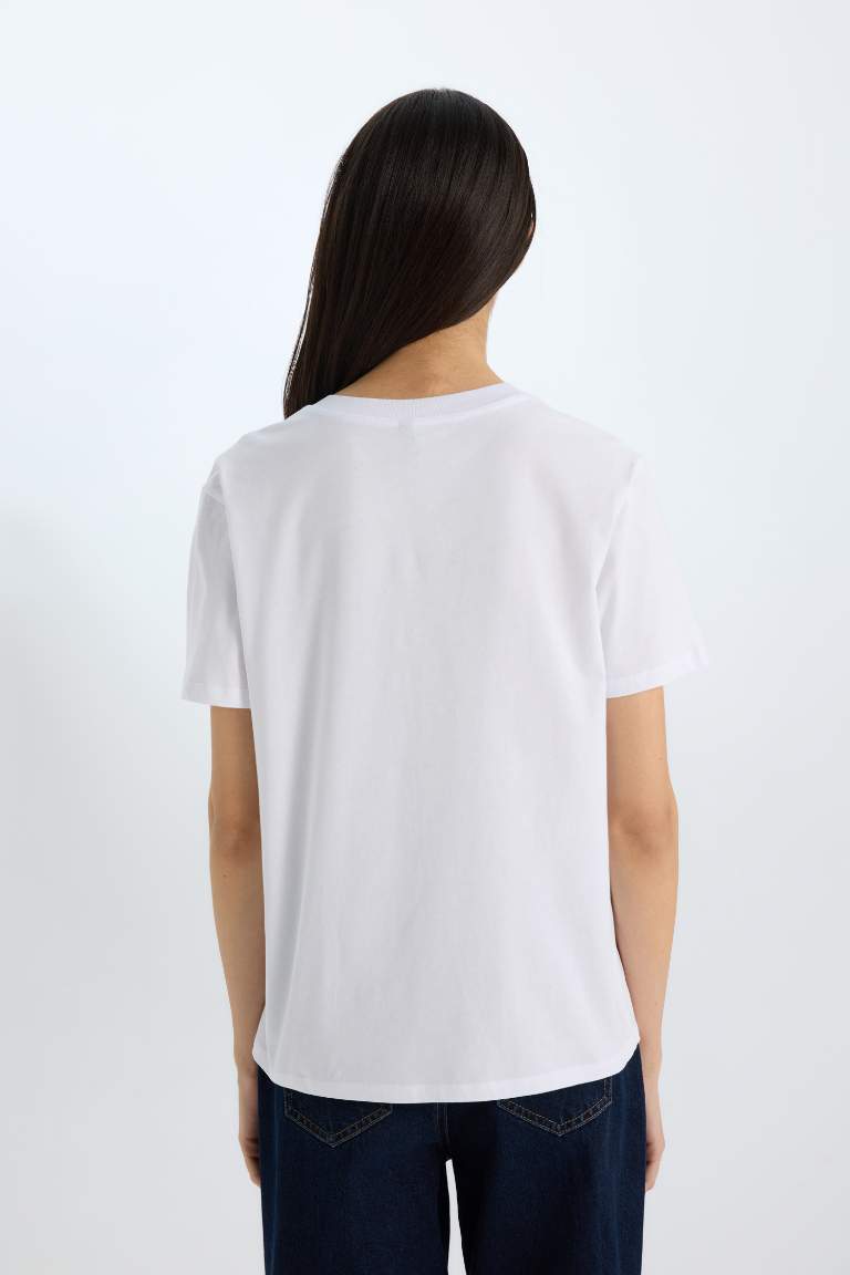 Relax Fit Crew Neck Basic Cotton White T-Shirt