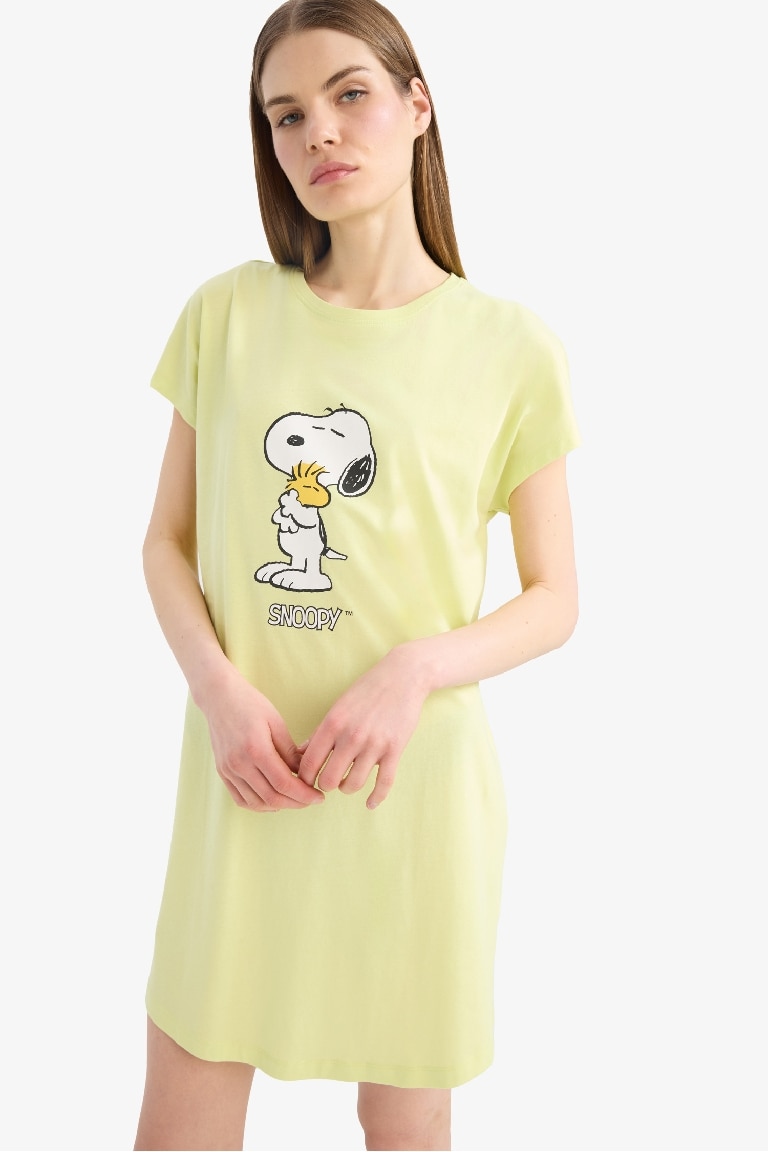 Fall in Love Snoopy қалыпты пішім дөңгелек жаға қысқа жеңді Трикотаж көйлек