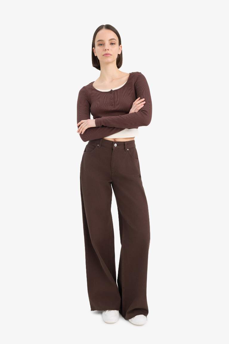 Wide Leg Gabardine Trousers