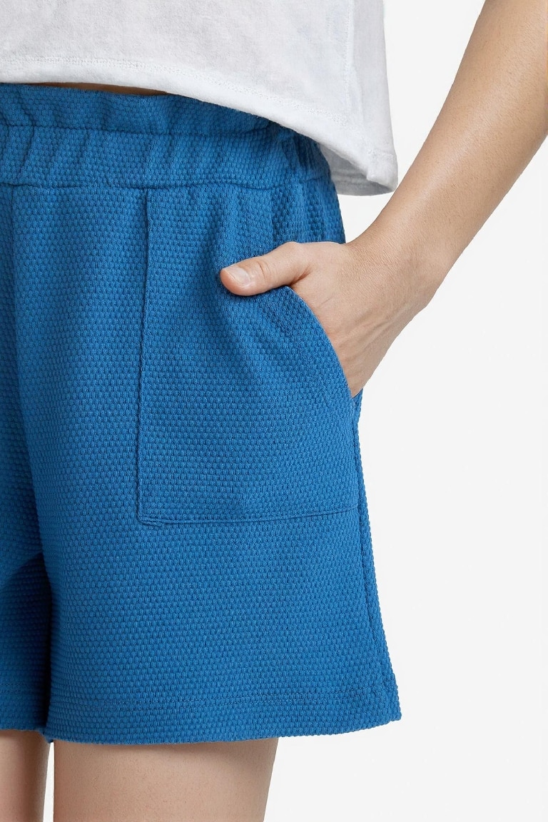 Girl Elastic Waist Pocketed Shorts