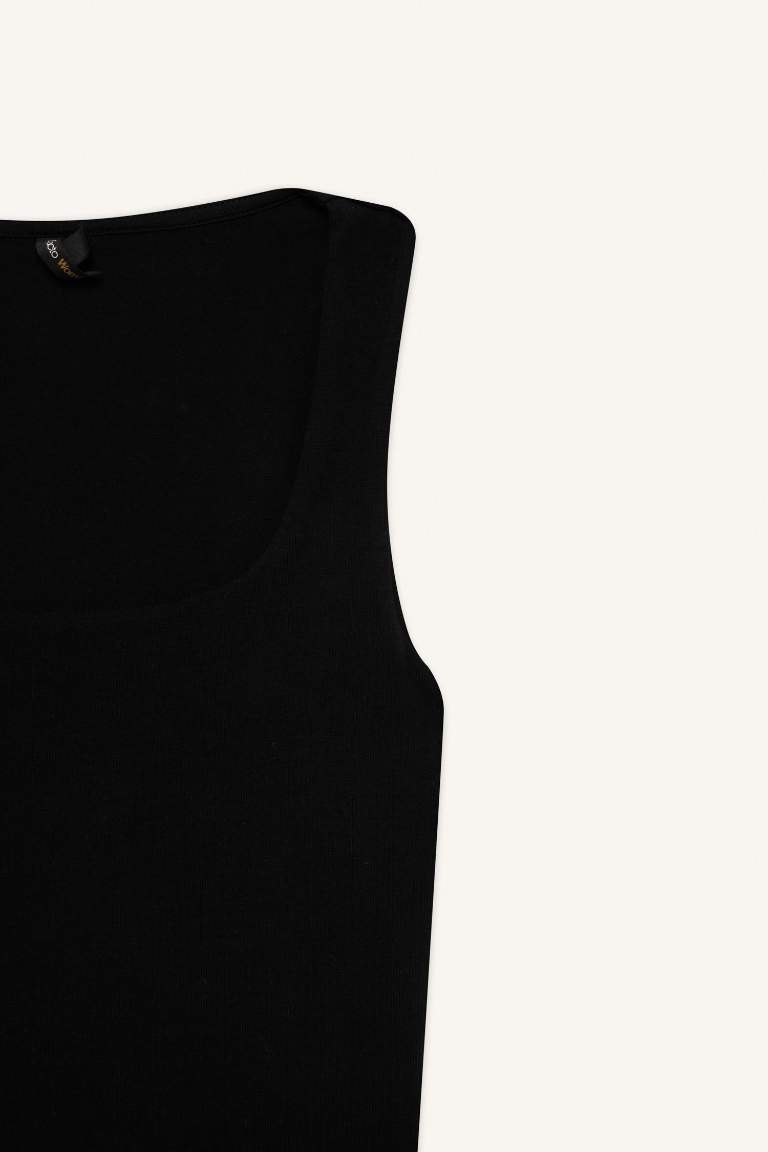 Slim Fit Square Neck Basic Black Tank Top