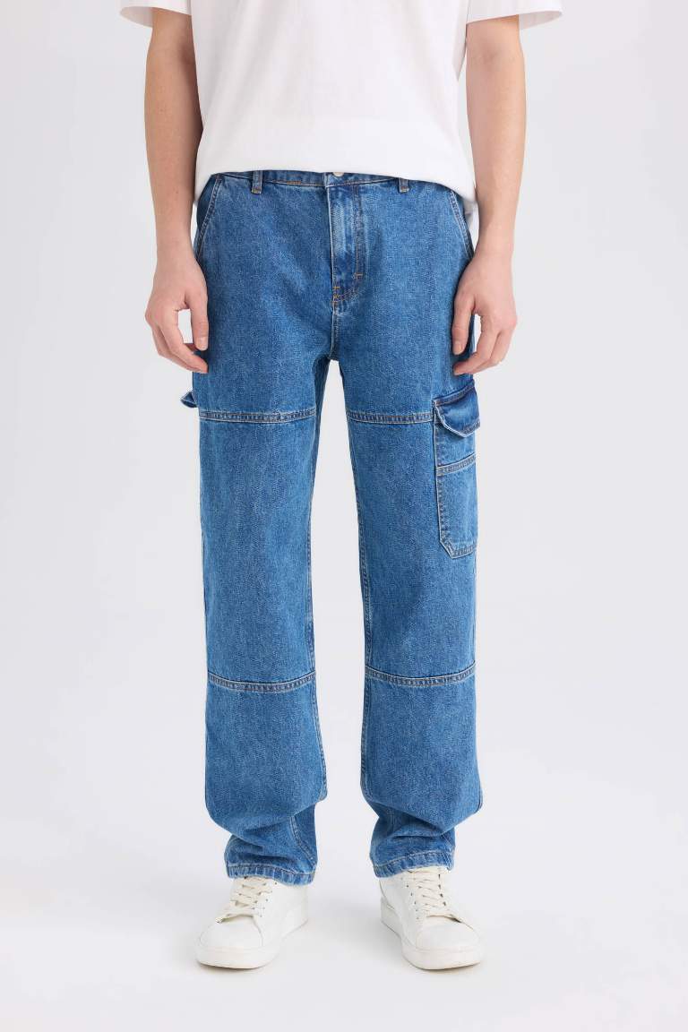 Relax Fit Wide Leg Washed Jeans