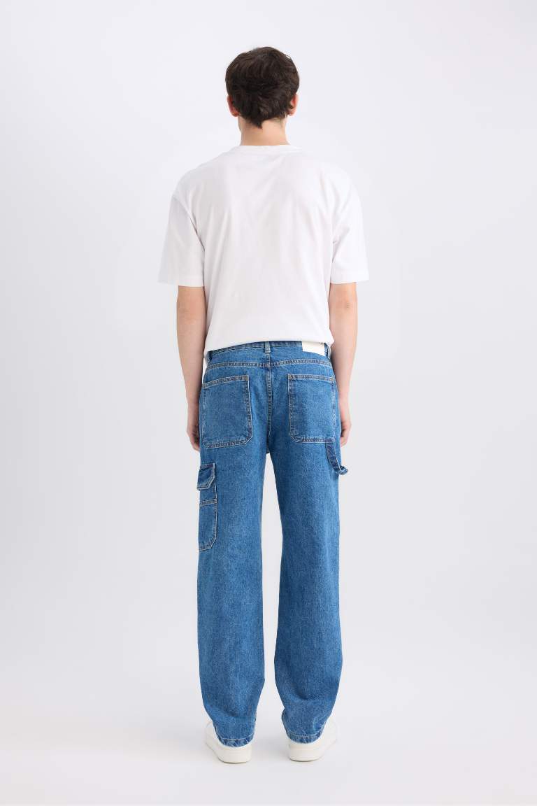 Relax Fit Wide Leg Washed Jeans