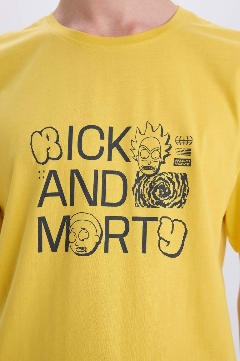 Regular Fit Rick and Morty Licensed Crew Neck T-Shirt