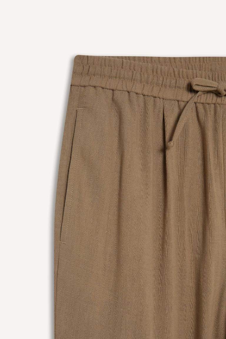 Relax Fit Kısa Paça Keten Görünümlü Pantolon