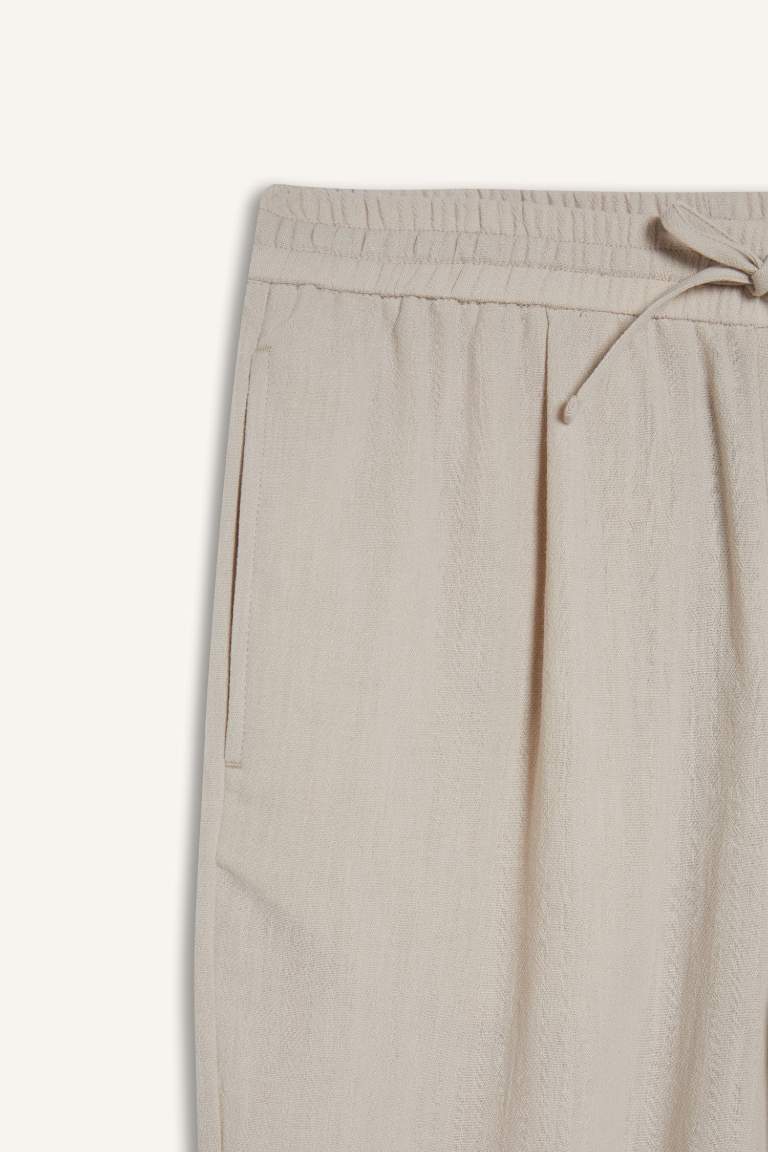 Relax Fit Kısa Paça Keten Görünümlü Pantolon