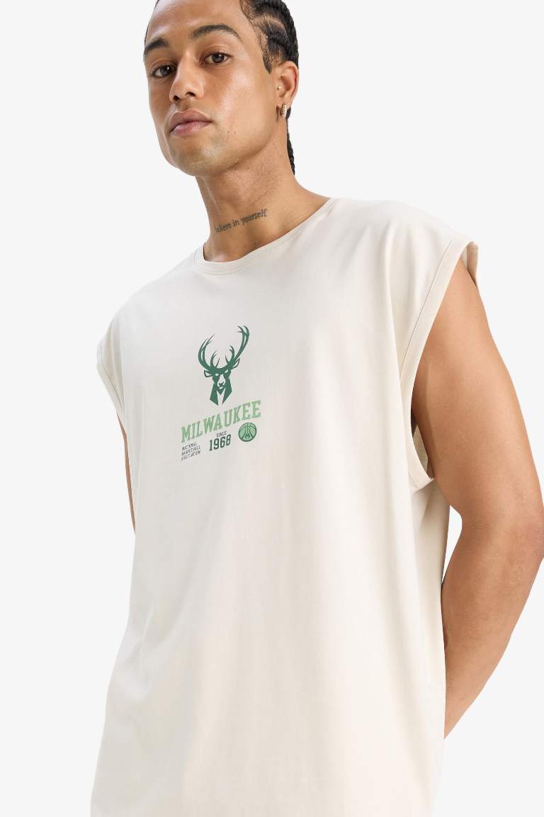 DeFactoFit NBA Milwaukee Bucks Oversize Geniş Kalıp Bisiklet Yaka Atlet