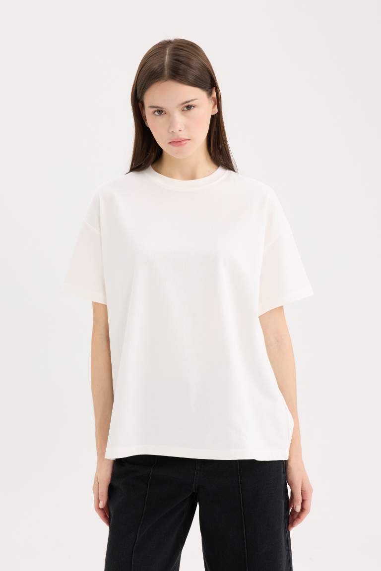 Oversize Fit Crew Neck Short Sleeve T-Shirt