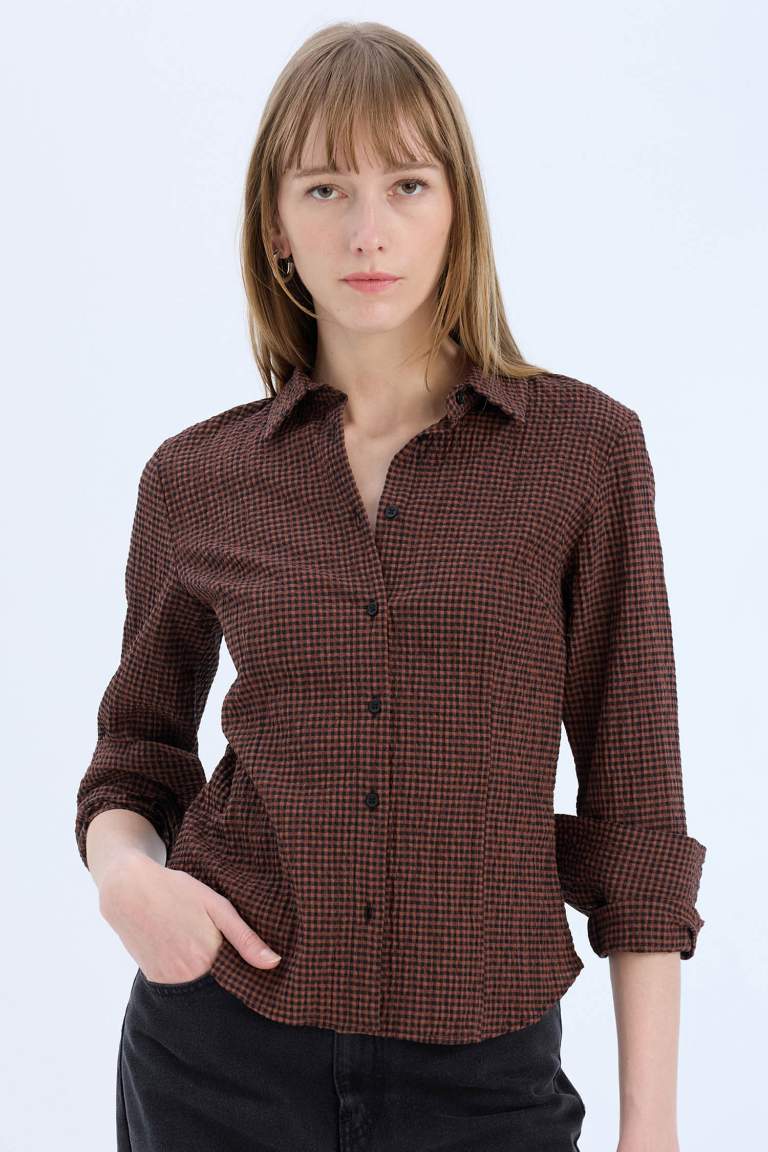 Fitted Plaid Long Sleeve Shirt