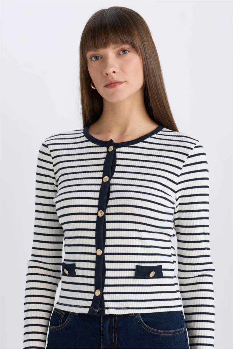 Cardigan Donna Con Cappuccio DeFacto - Morbido In Poliacrilico, Vestibilità Comoda, Lavabile In Lavatrice