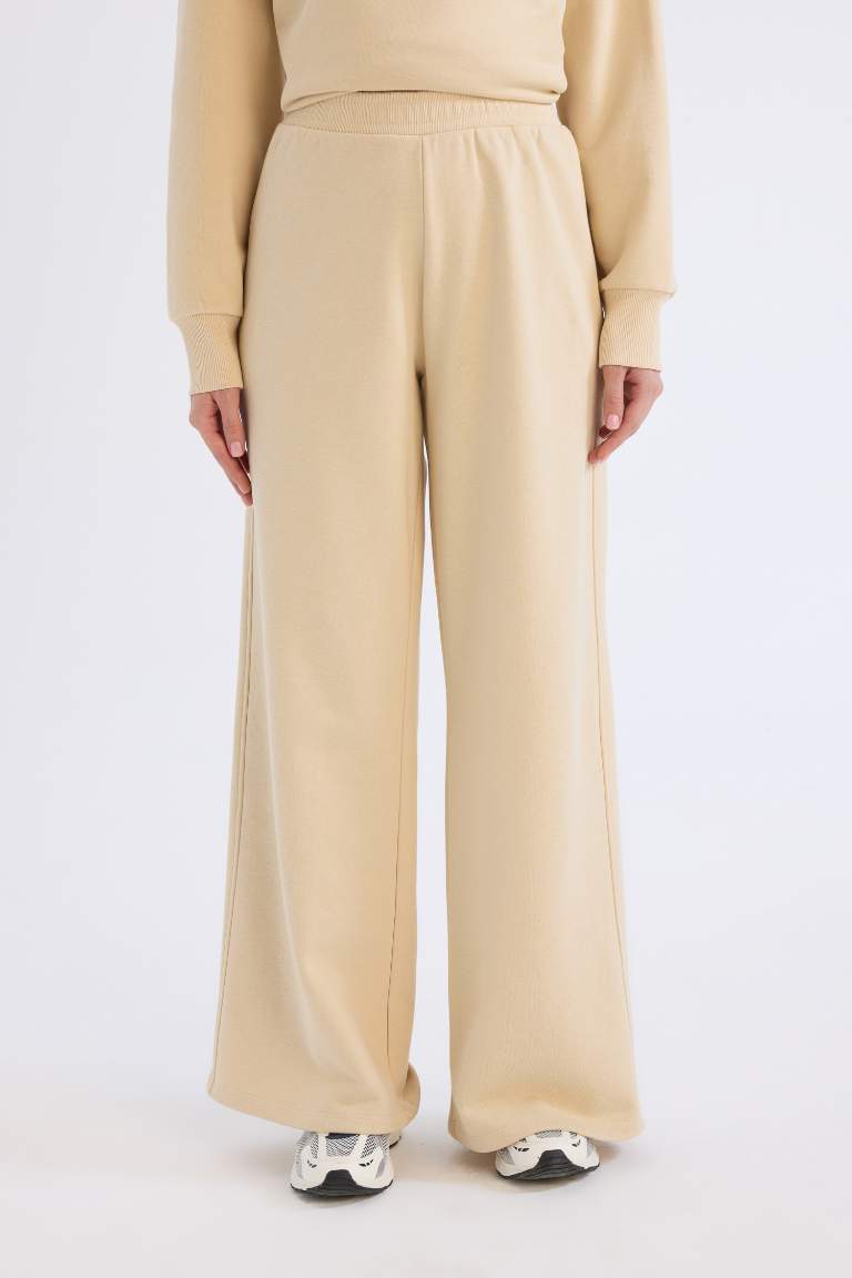 Straight Fit Thick Wide Leg Sweatpants