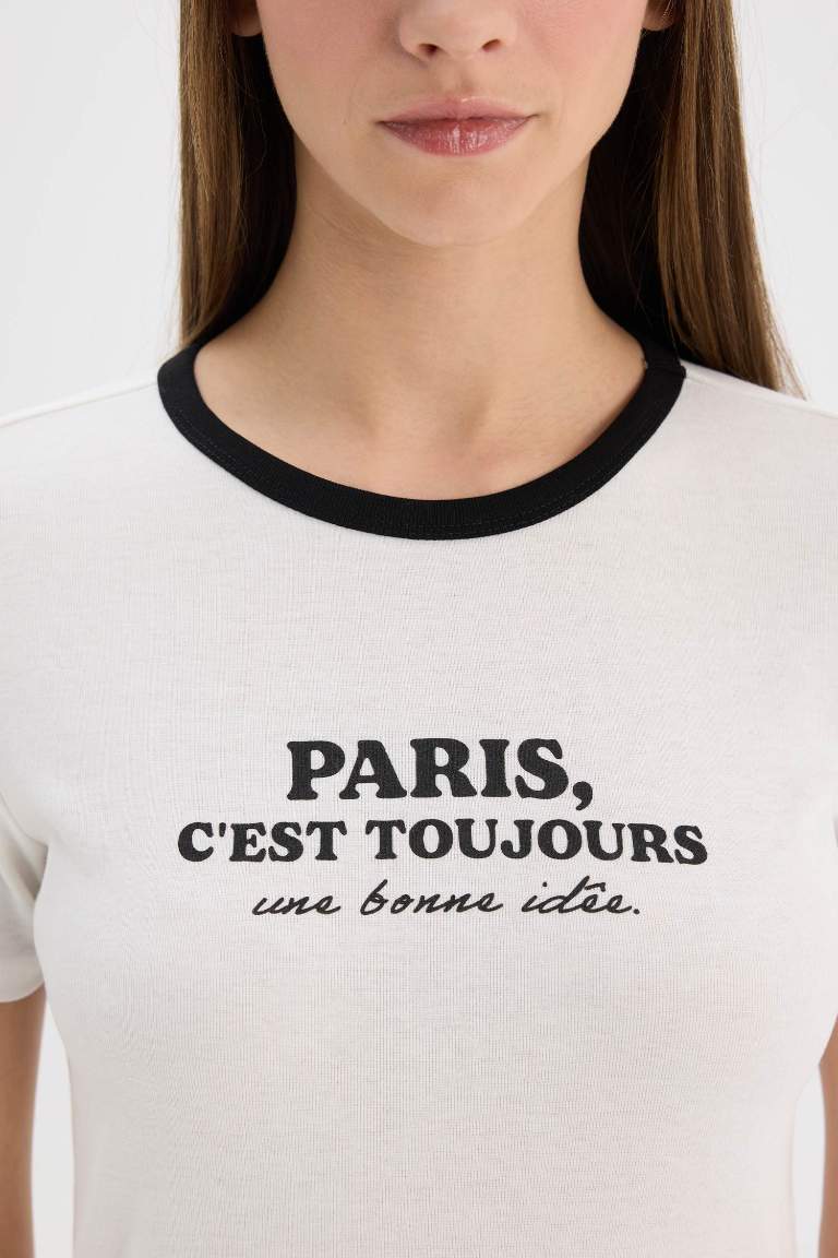 T-shirt imprimé à col rond et manches courtes Coupe régulière