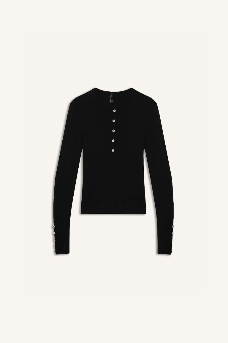 Pull en tricot slim noir basique à col rond