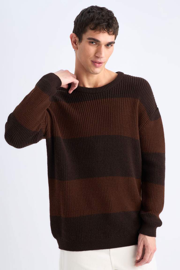 Oversize Fit Crew Neck Knitwear Pullover