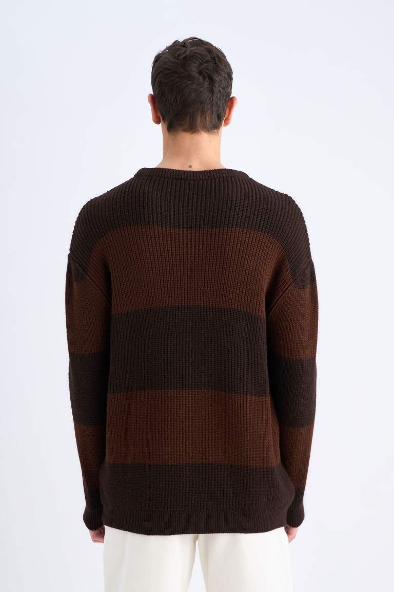 Oversize Fit Crew Neck Knitwear Pullover