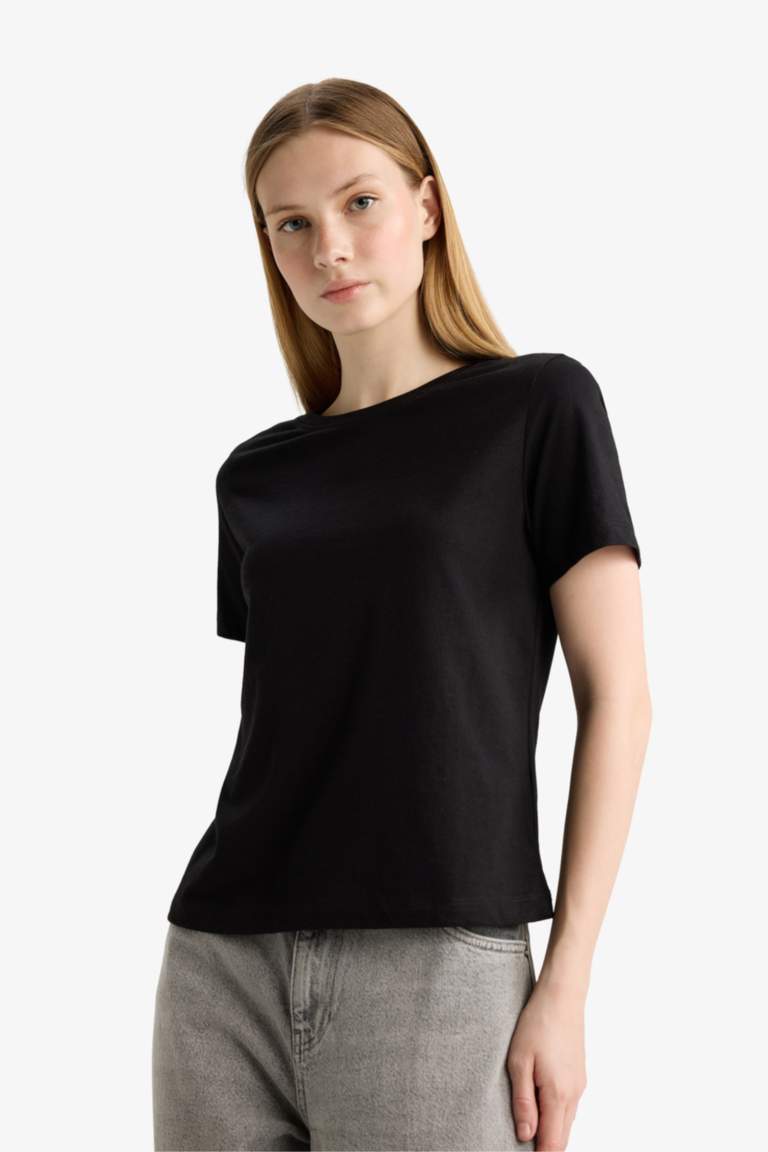 تيشيرت بيزك سادة نص كم قصة عادية