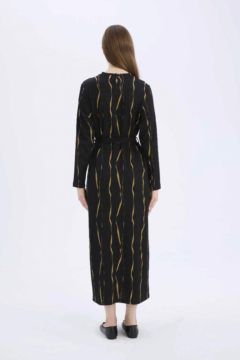 Regular Fit Crew Neck Patterned Crepe Maxi Dress