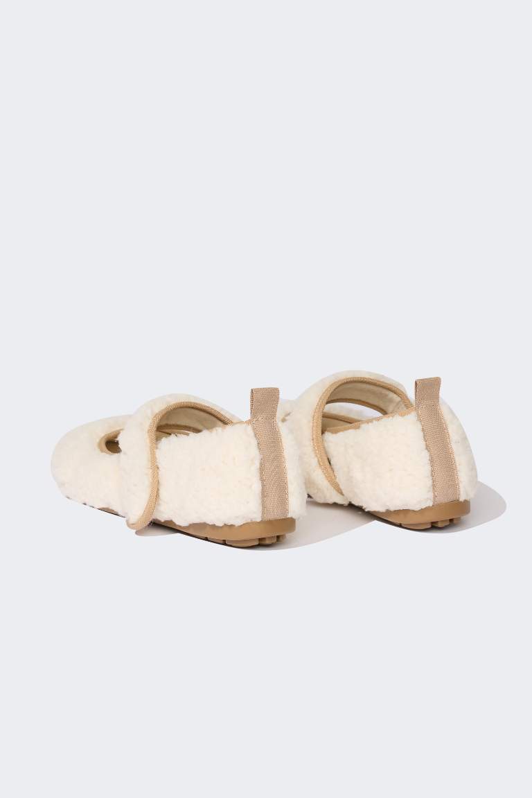 Woman Flat Base Single Band Home Slippers