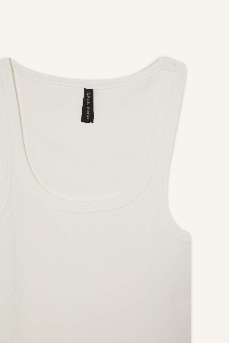 Slim Fit Basic Camisole Round Collar Tank Top