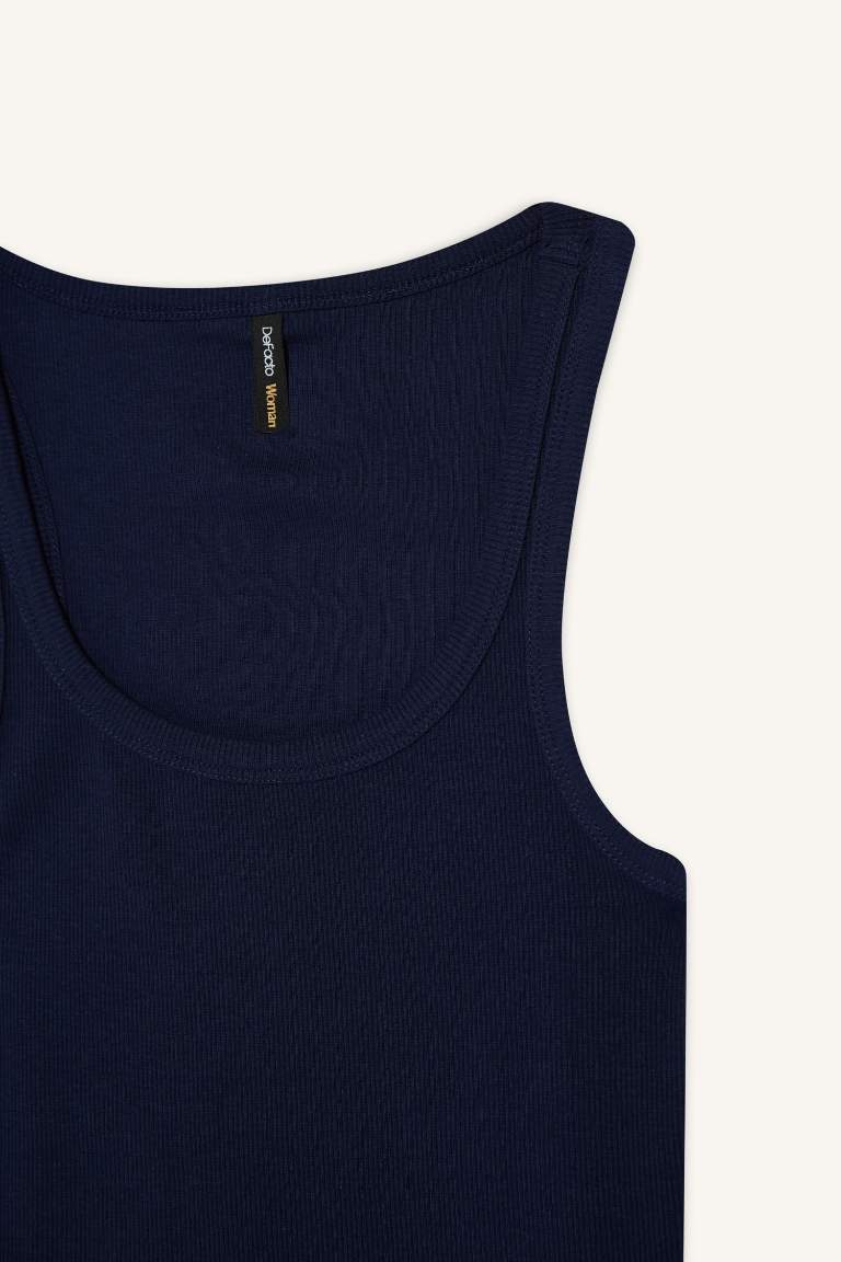 Slim Fit Basic Camisole Round Collar Tank Top