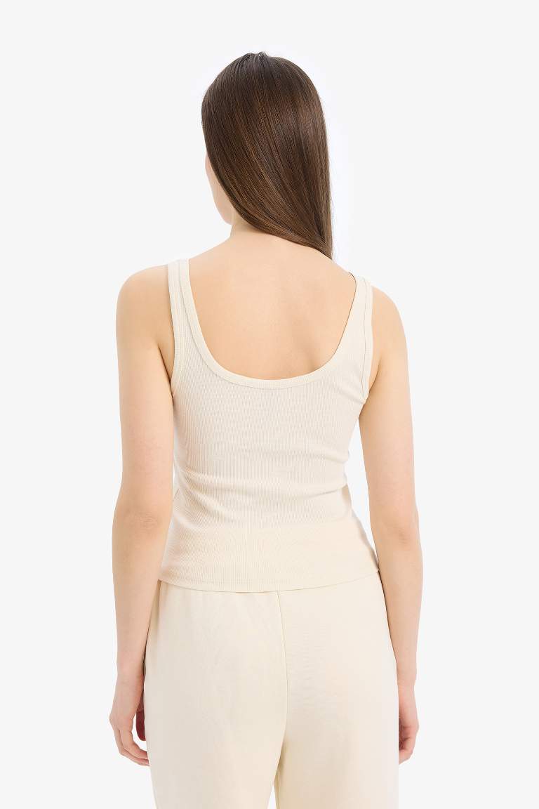 Slim Fit Basic Camisole Round Collar Tank Top