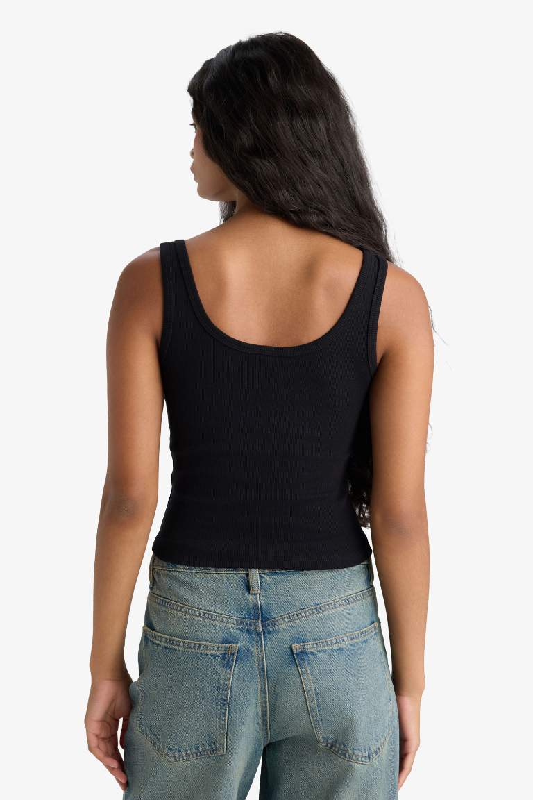 Slim Fit Dar Kesim Basic Düz Yuvarlak Yaka Fitilli Kaşkorse Atlet