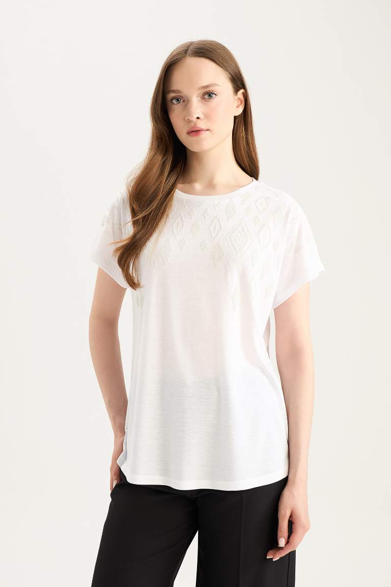 Crew Neck Basic Short Sleeve White T-Shirt