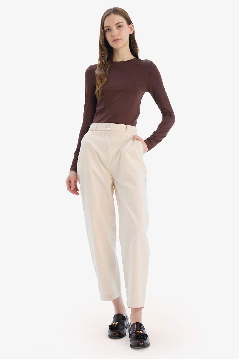 Carrot Fit Normal Waist Gabardine Trousers