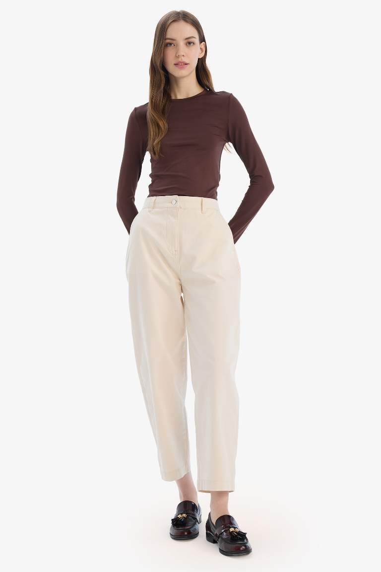 Carrot Fit Normal Waist Gabardine Trousers