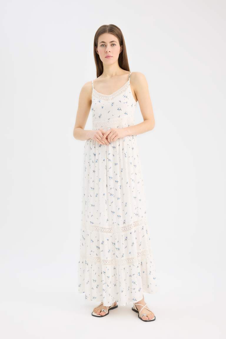 A Cut V-Neck Crinkle Fabric Sleeveless Midi Dress