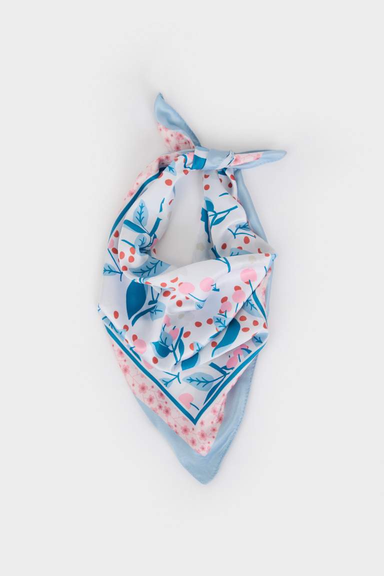 Woman Printed Foulard