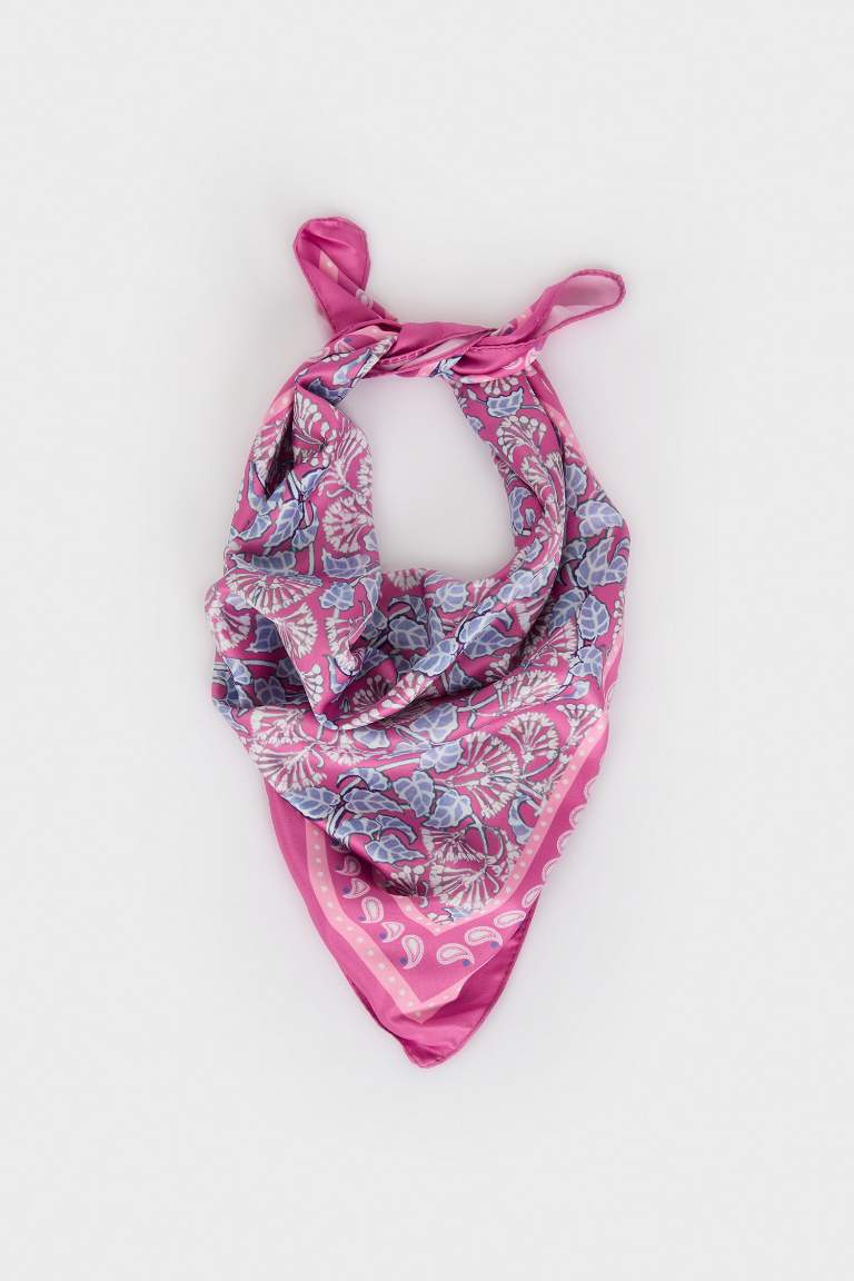 Woman Patterned Satin Scarf