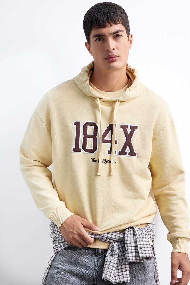 Boxy Fit свитшот с капюшоном и принтом