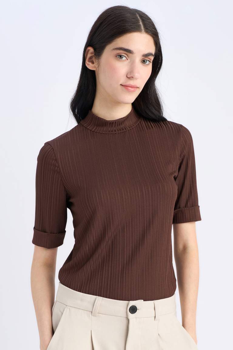 Slim Fit Half Turtleneck Ribbed Camisole Short Sleeve T-Shirt