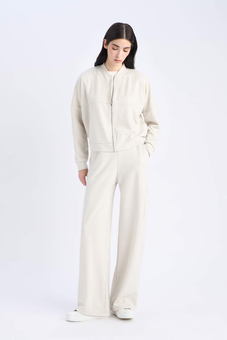 Wide Leg Pocketed Trousers