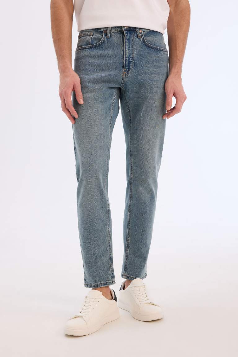 Slim Tapered Fit Dar Kalıp Normal Bel Daralan Paça Jean Pantolon