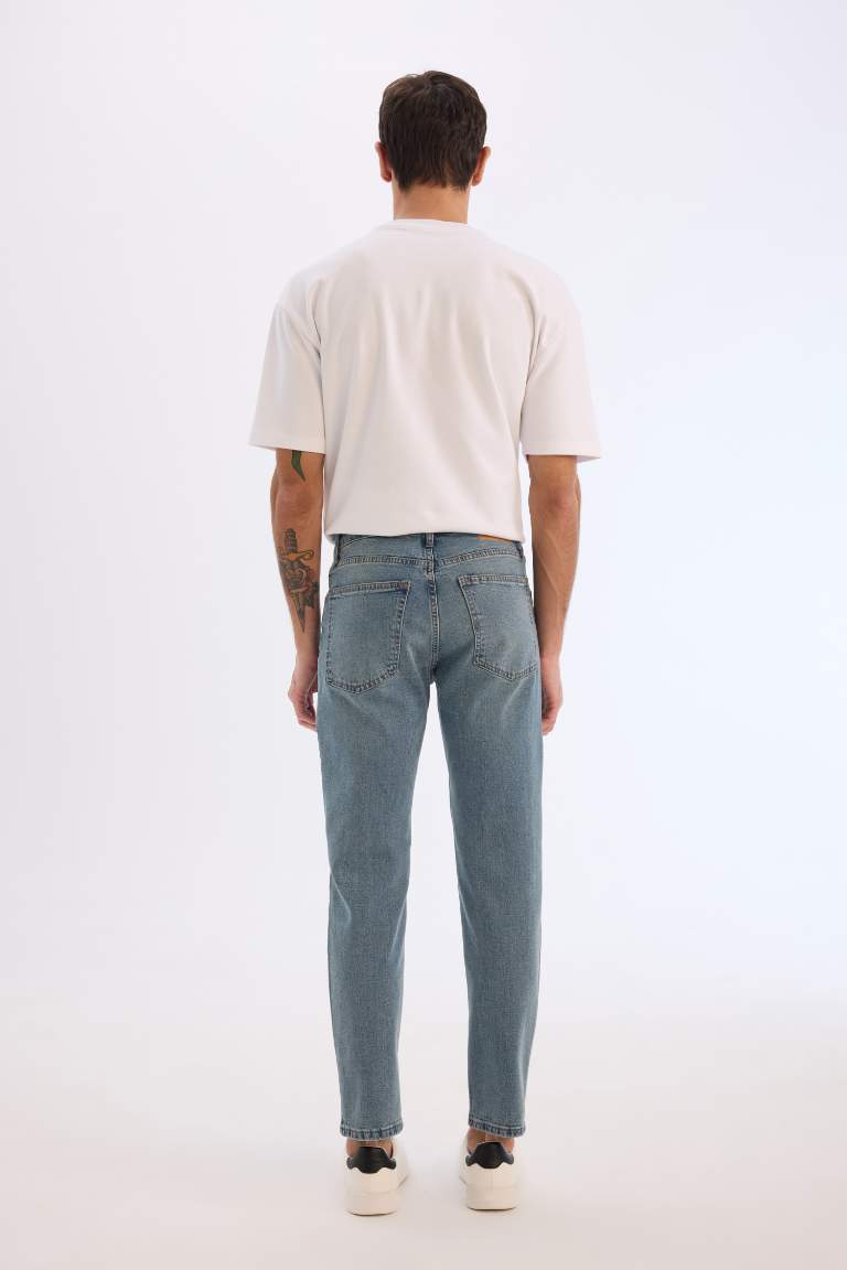 Slim Tapered Fit Dar Kalıp Normal Bel Daralan Paça Jean Pantolon