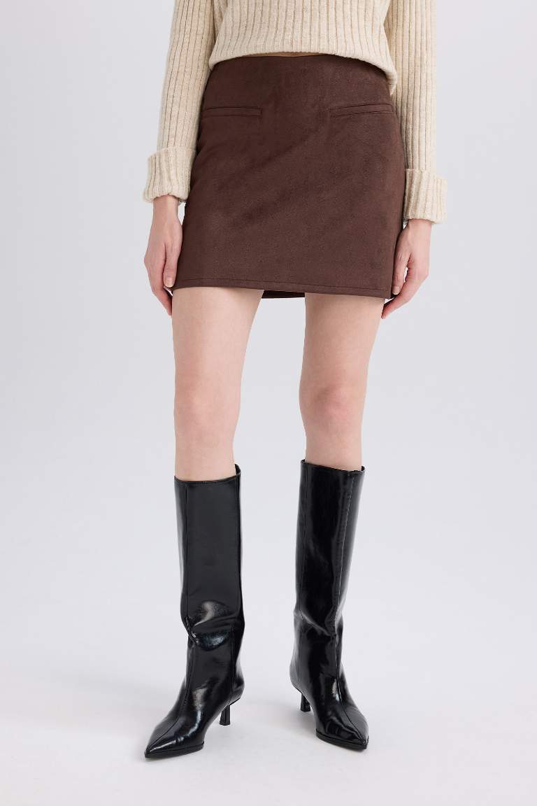 A Cut Suede Normal Waist Mini Knitted Skirt