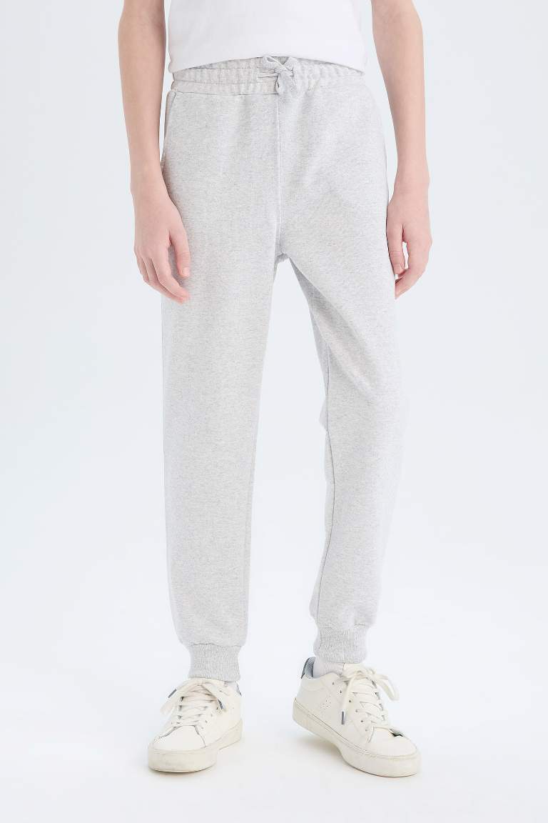 Boy Basic Elastic Waist Sweatpants