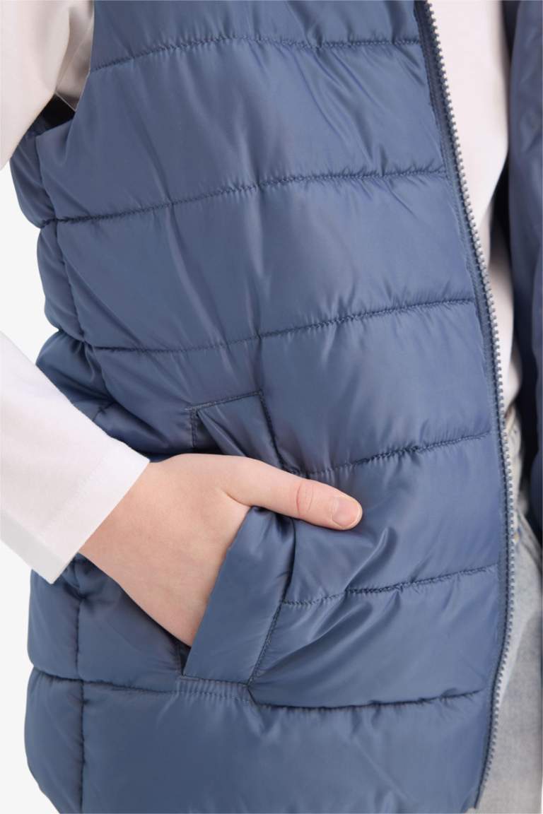 Erkek Çocuk Su Geçirmez Kapüşonlu Fermuarlı Şişme Yelek