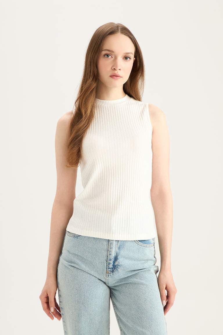 Regular Fit Basic Ribbed Camisole Sleeveless T-Shirt