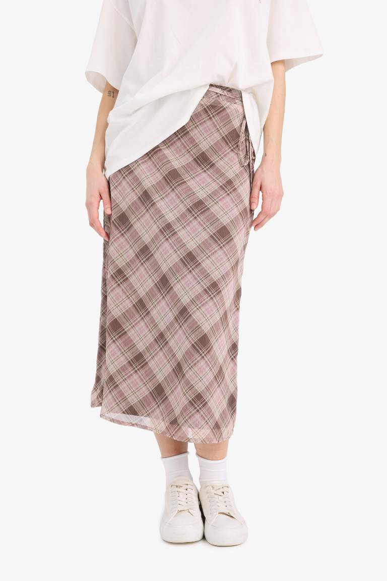 A Cut Checked Normal Waist Cotton Lining Chiffon Midi Skirt