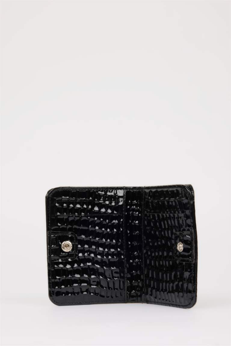 Woman Faux Leather Wallets
