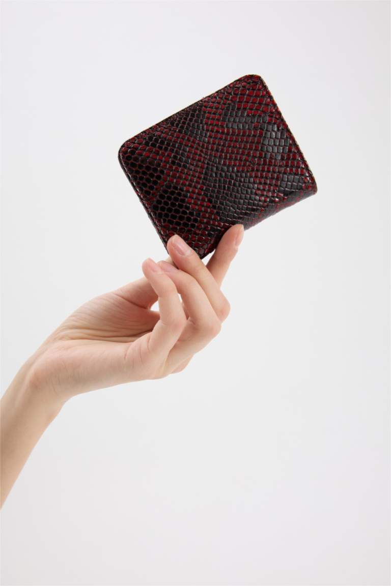 Woman Faux Leather Wallets