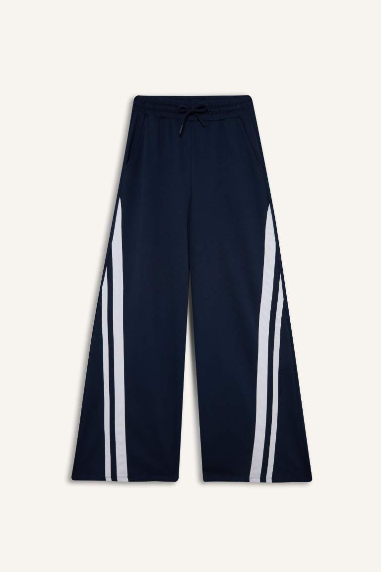 DeFactoFit Wide Leg Geniş Paça Şeritli Standart Boy Sporcu Pantolon