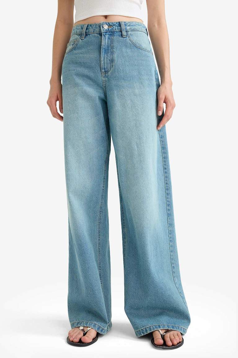 Wide Leg High Waist Straight Leg Jeans