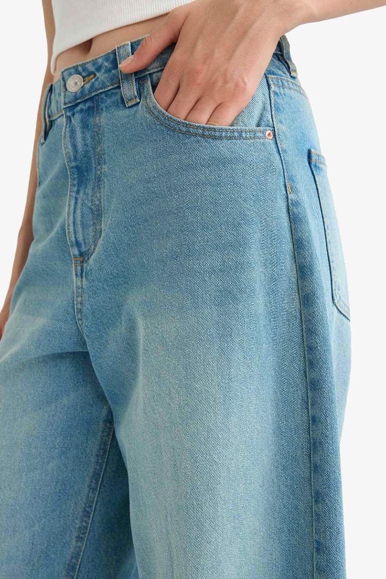 Wide Leg High Waist Straight Leg Jeans
