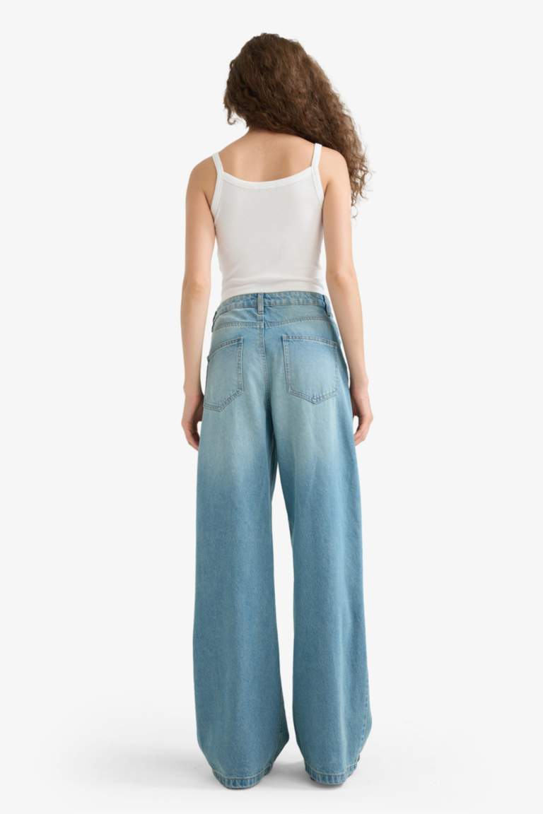 Wide Leg High Waist Straight Leg Jeans