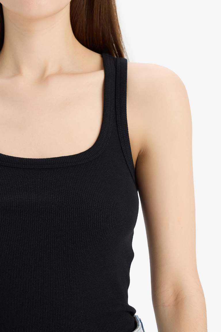 Slim Fit Basic Camisole Round Collar Tank Top